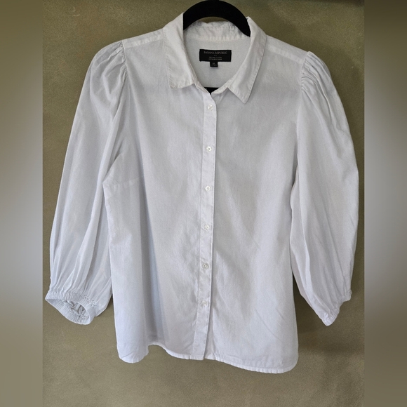 Banana Republic | Organic Puff-Sleeve Button-Down Shirt, Size M - Picture 3 of 7